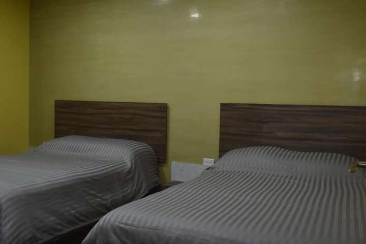 Room 38 of 158