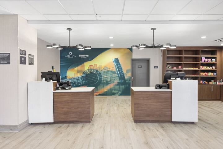 Concierge desk