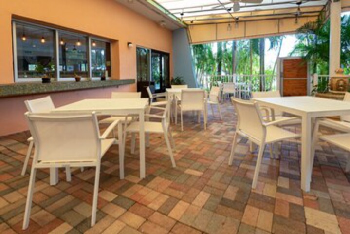 Dining 103 of 120