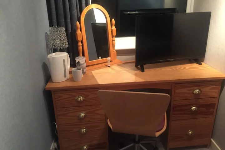 Room 3 of 15