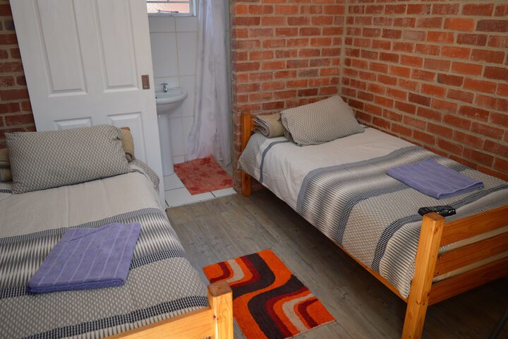 Room 5 of 46