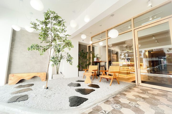 Hotel 128 of 136