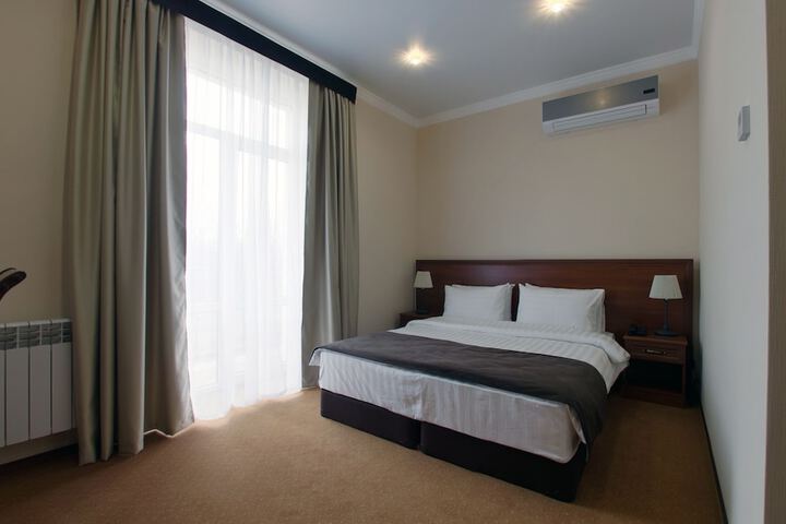 Room 20 of 24