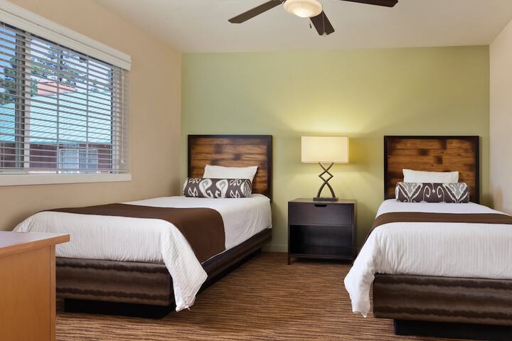Room 8 of 41