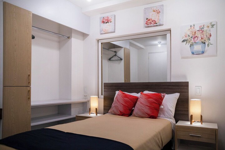 Room 26 of 124