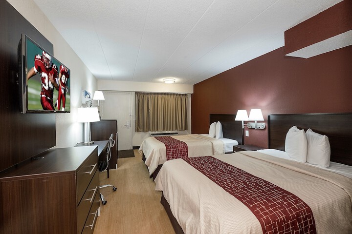 Room 5 of 23