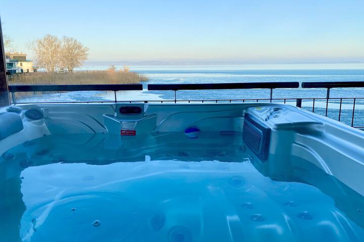 Pool 46 of 98