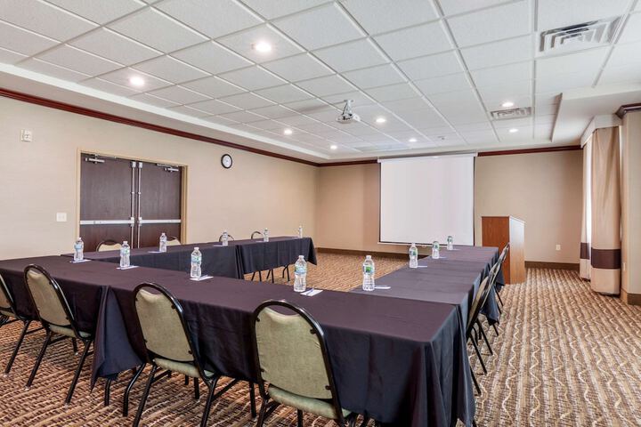 Meeting facility