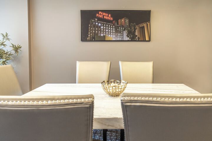 Meeting facility