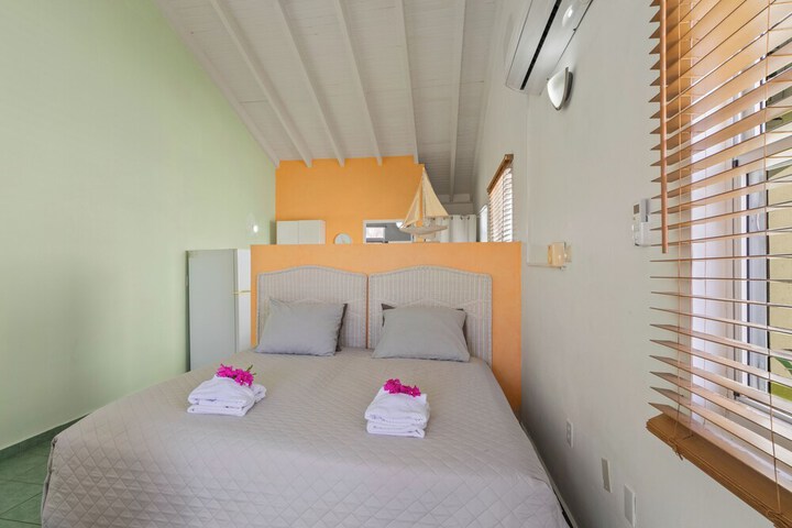 Room 55 of 175