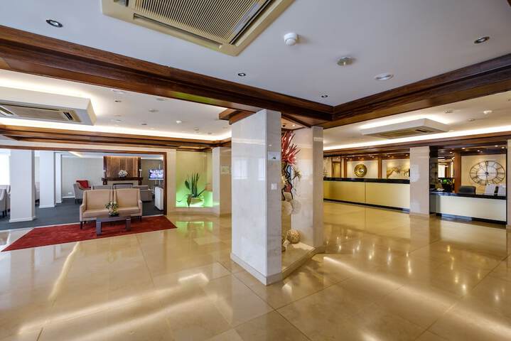 Hotel Lobby