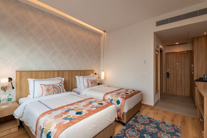 Room 16 of 58