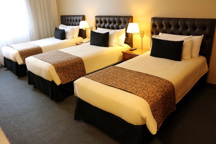 Room 21 of 103
