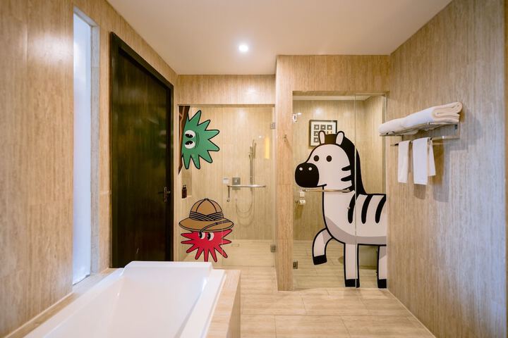 Bath Interior