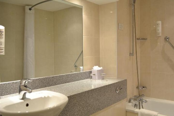 Photo 30