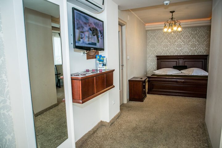Room 31 of 68