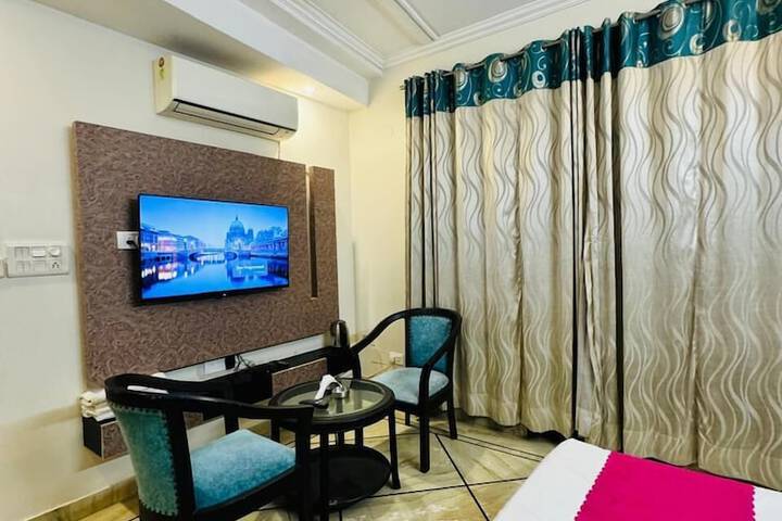 Room 45 of 79