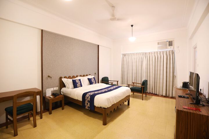 Room 27 of 52