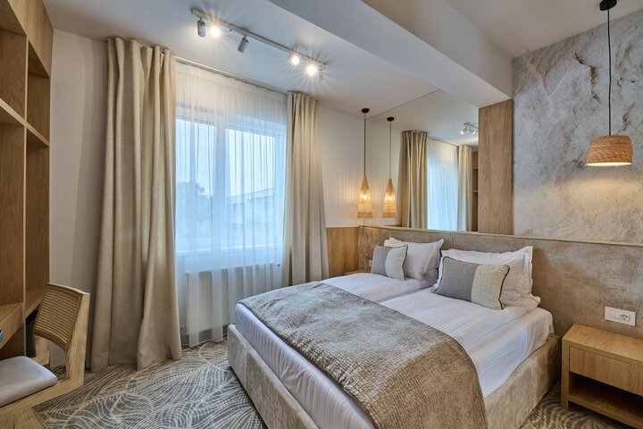 Room 19 of 60