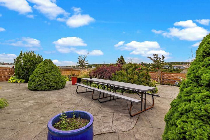 Terrace/Patio 19 of 49