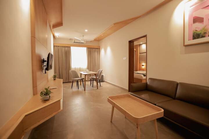 Room 16 of 45