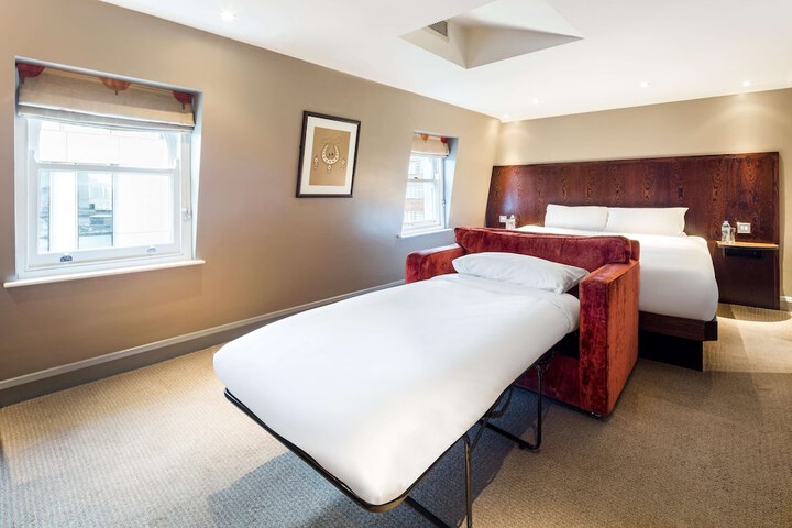 Room 5 of 55