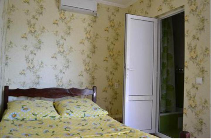 General 8 of 25