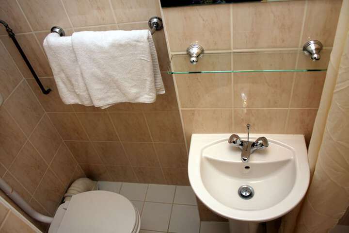 Clean Restrooms