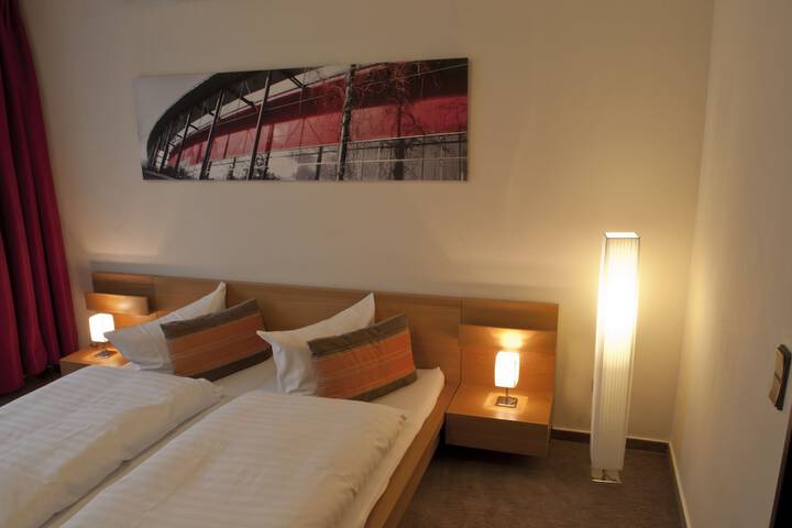 Room 15 of 49