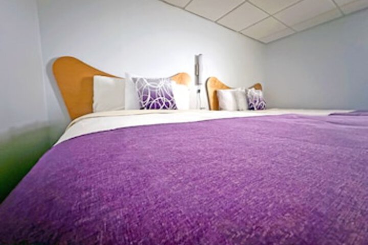 Room 37 of 258