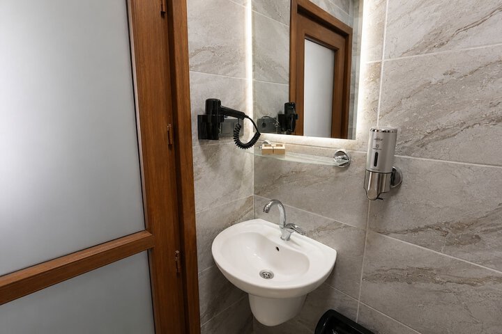 Room 40 of 55