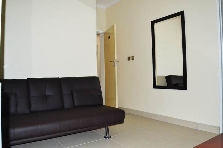 Room 13 of 82