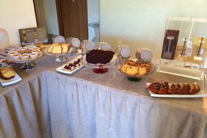 Dining Photos