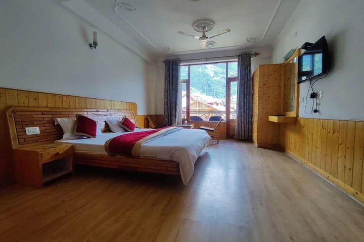 Room 5 of 22