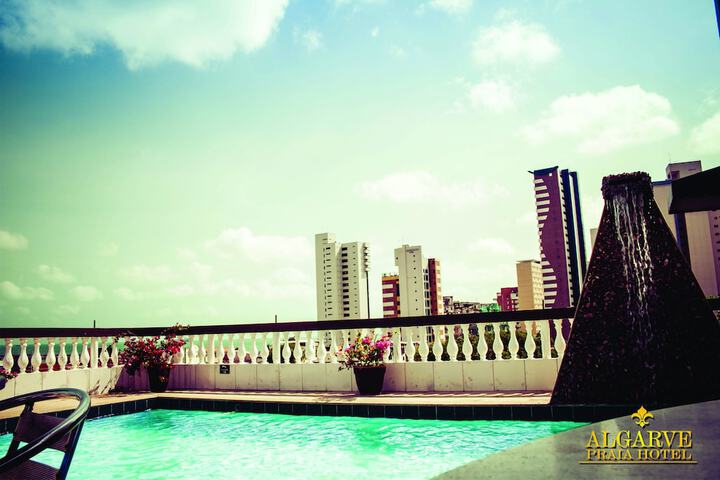 Pool 31 of 60