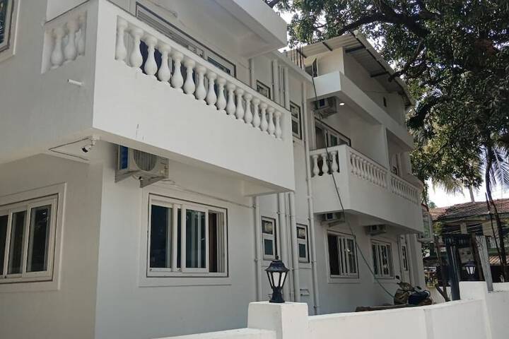 Lillas White house