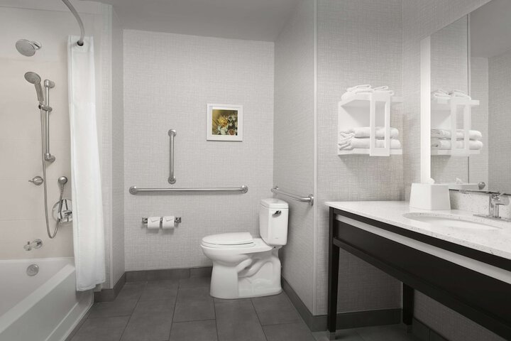 Bathroom shower