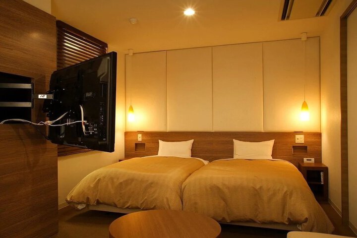 Room 25 of 75