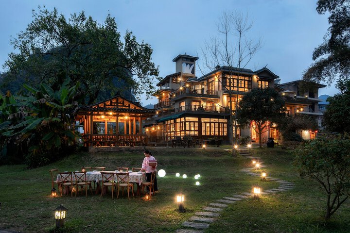 Exterior of Moondance Hotel