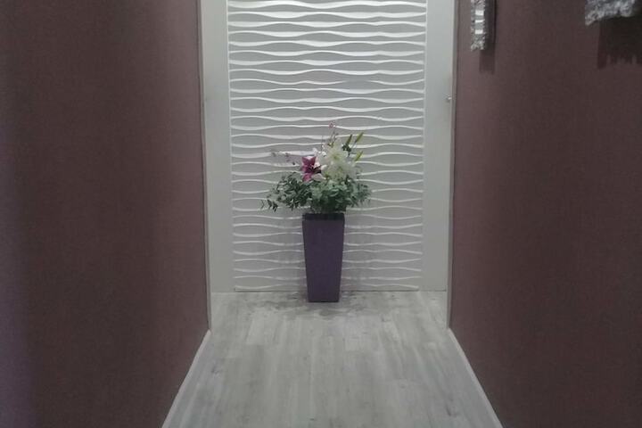 Ballroom/Hall 15 of 17