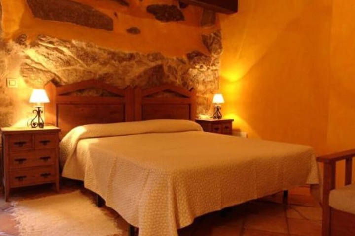 Room 5 of 78