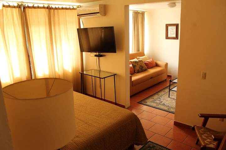 Room 3 of 39