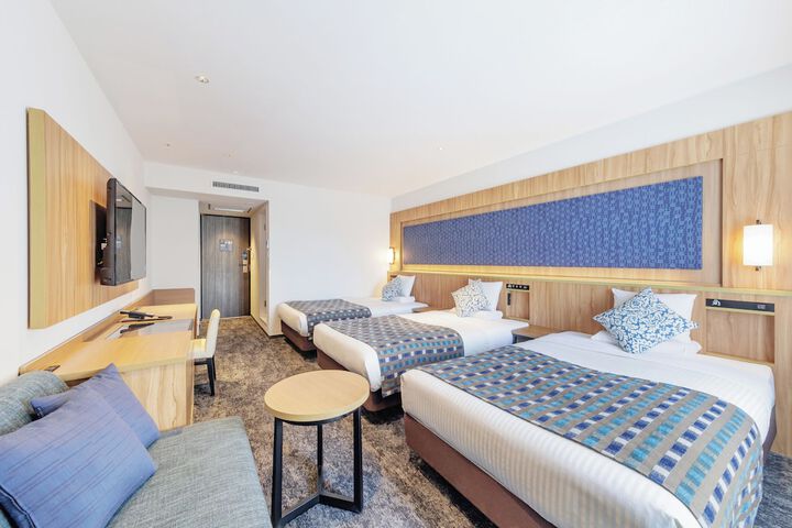 Room 21 of 61