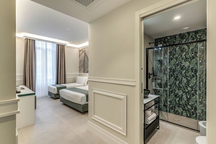 Room 13 of 75