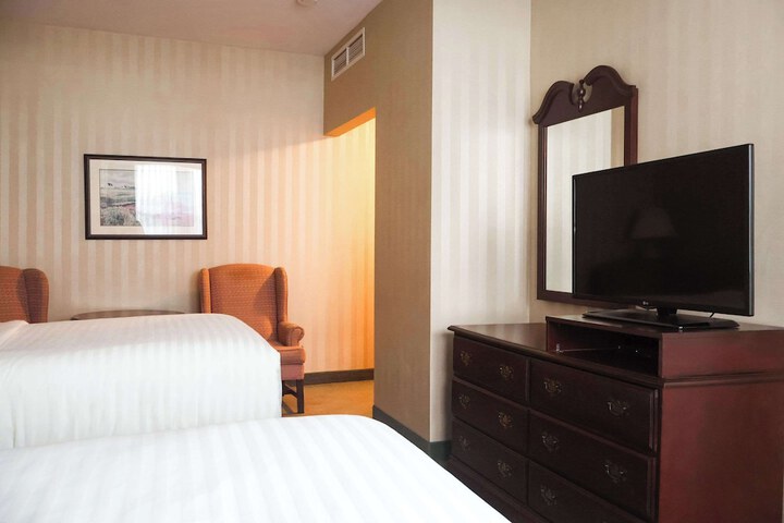 Room 26 of 53