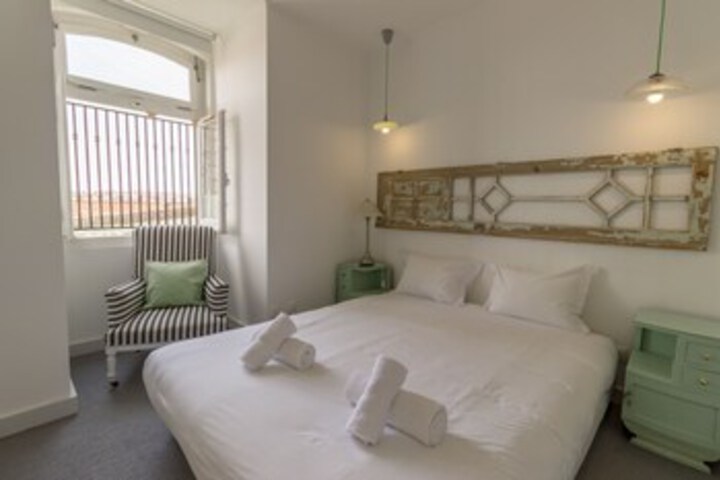Room 15 of 17