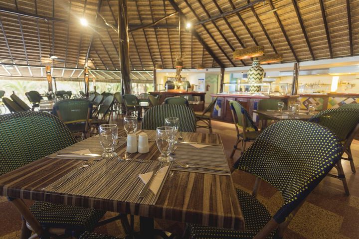 Dining Photos
