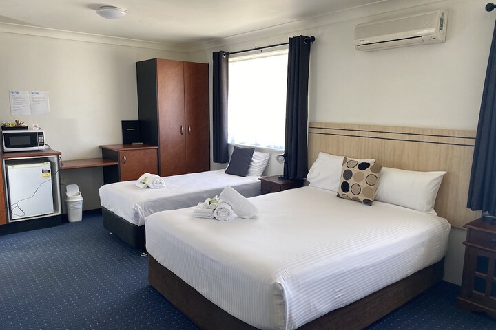 Room 15 of 31