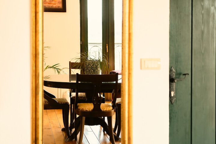 Room 18 of 62