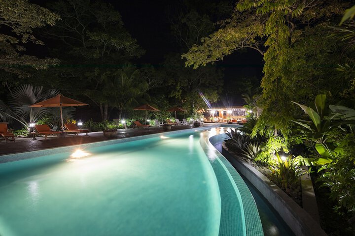 Pool 116 of 176
